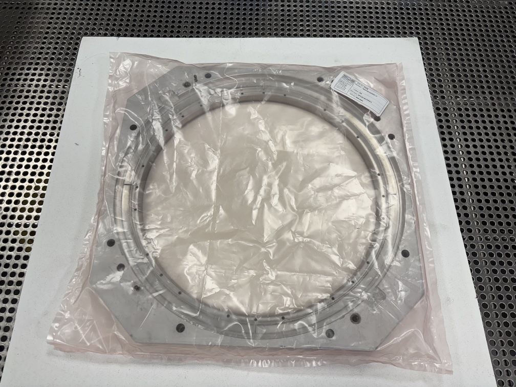 Adapter Source, 13"