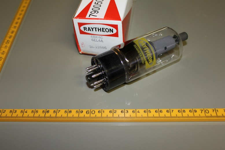 VACUUM TUBE 8 PIN RAYTHEON 6BK4C, 6EL4A, 36-12686