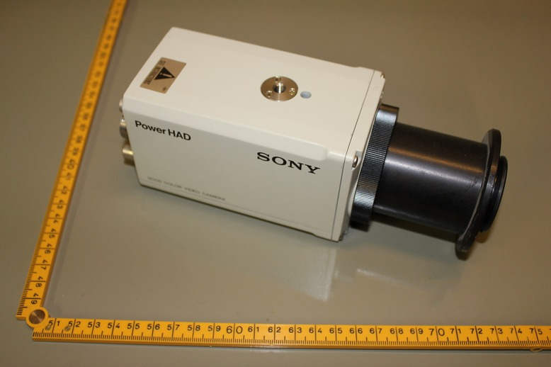 POWER HAD - 3CCD COLOR VIDEO CAMERA, USED