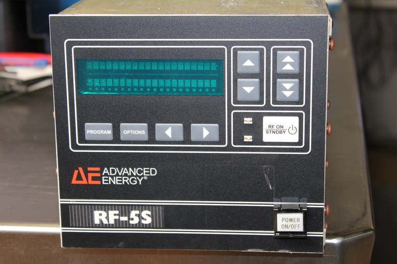 AE 3150004-020 RF5S/RF-5S GENERATOR, 230VAC, Tested, Needs repair/calibration
