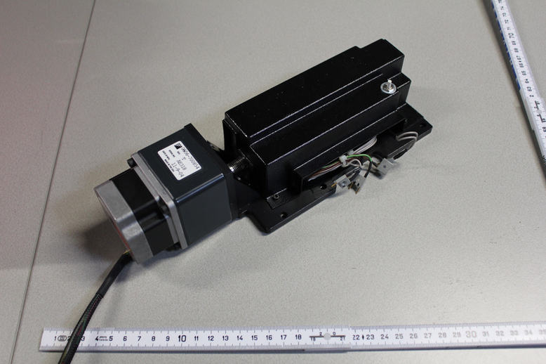 0556-700854 DRIVE THETA  UT 1500