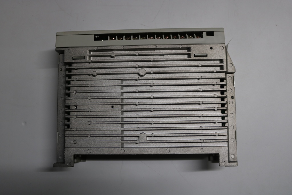 Melservo AC Servo, Power: 100W, AC In: 200-230V, Out: 1.1A