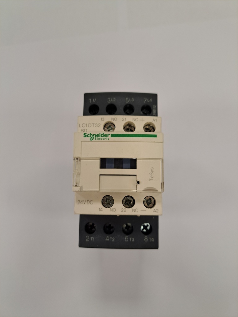 CONTACTOR 4 WAY 600VAC/32A, 2 AUXILIARY CONTACTS NO/NC, COILVOLTAGE 24VDC