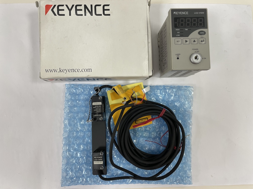 Keyence Laser Sensor LX2-V10W and LX2-110W Photoelectric Thrubeam Sensor