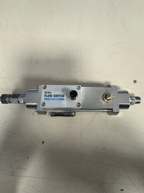 SMC PF2W504-03-1 Water Flow Switch