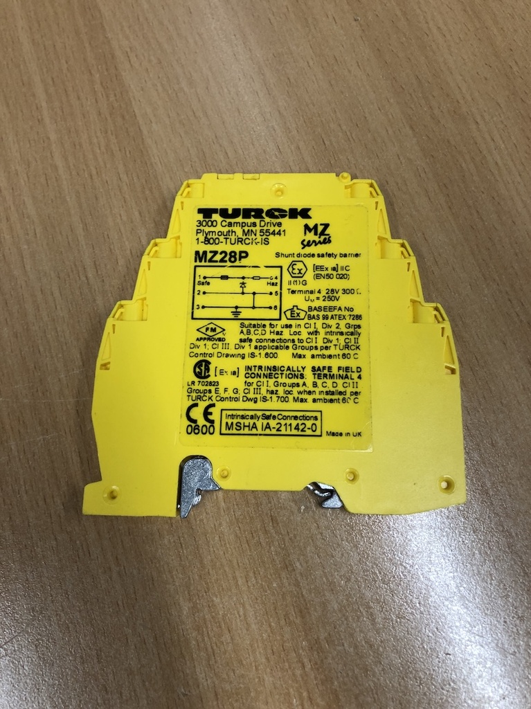 Turck MZ28P Safety Barrier