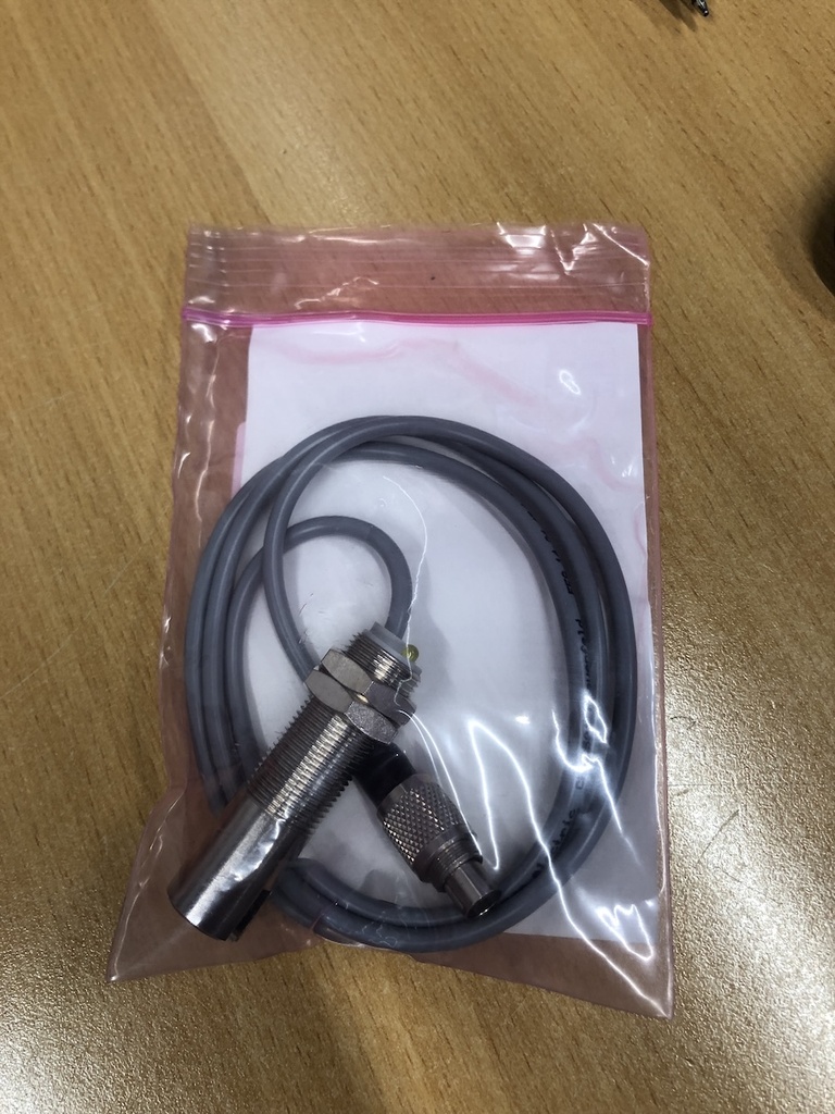 1pc new FEG 14.24.45 PNP slot type photoelectric eye