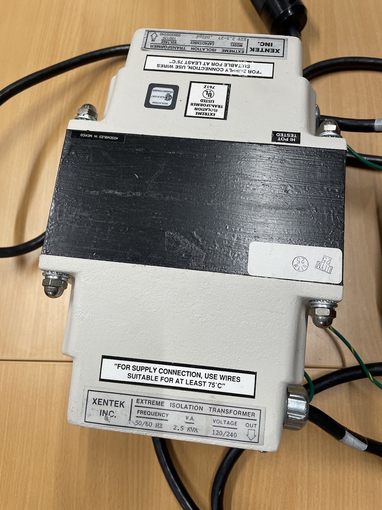 Xentek EIT 2.5-27 Extreme Isolation Transformer