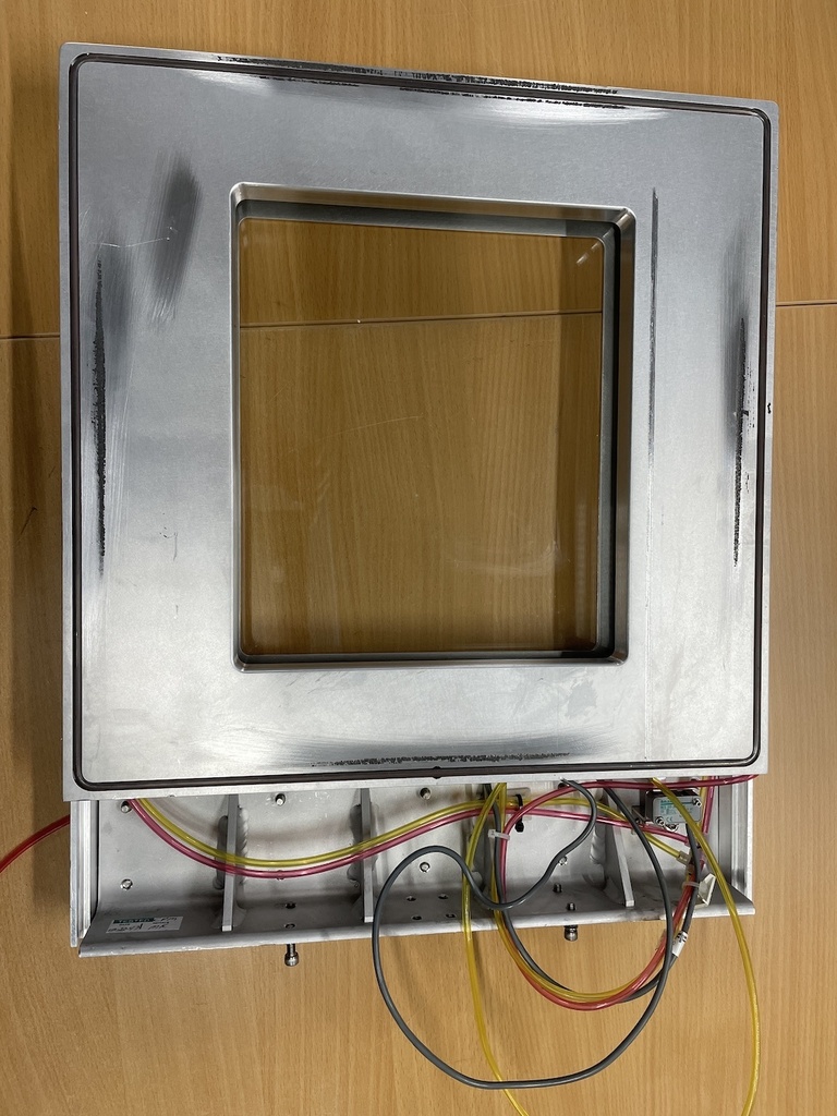 VARIAN KESTREL 650/750 43898-00 ELEV.DOOR W/LG WINDOW LARGE