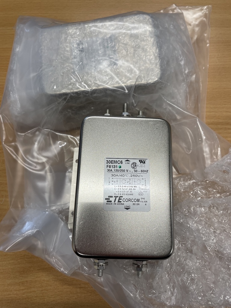 TE 0640-00012 30EMC6 Power Line Filter RFI 50Hz/60Hz 30A 250VAC Threaded Stud Flange Mount