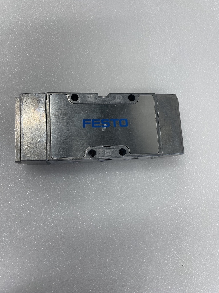 FESTO VL-5/3-E-1/4-B PNEUMATIC VALVE NSNP  Industrial Blueline Special