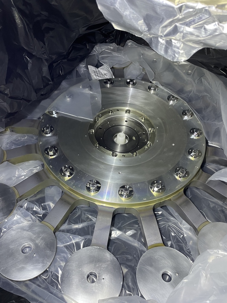 APPLIED MATERIALS ION IMPLANT PROCESS WHEEL HUB 200MM